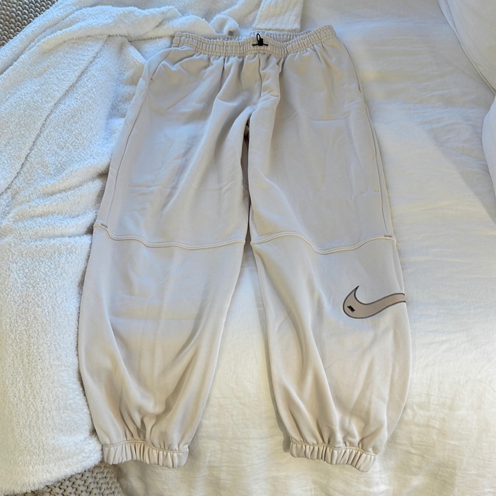 Nike oversized fit high rise sweatpants